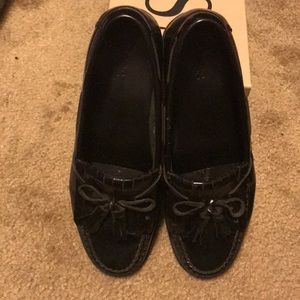 Black leather loafer